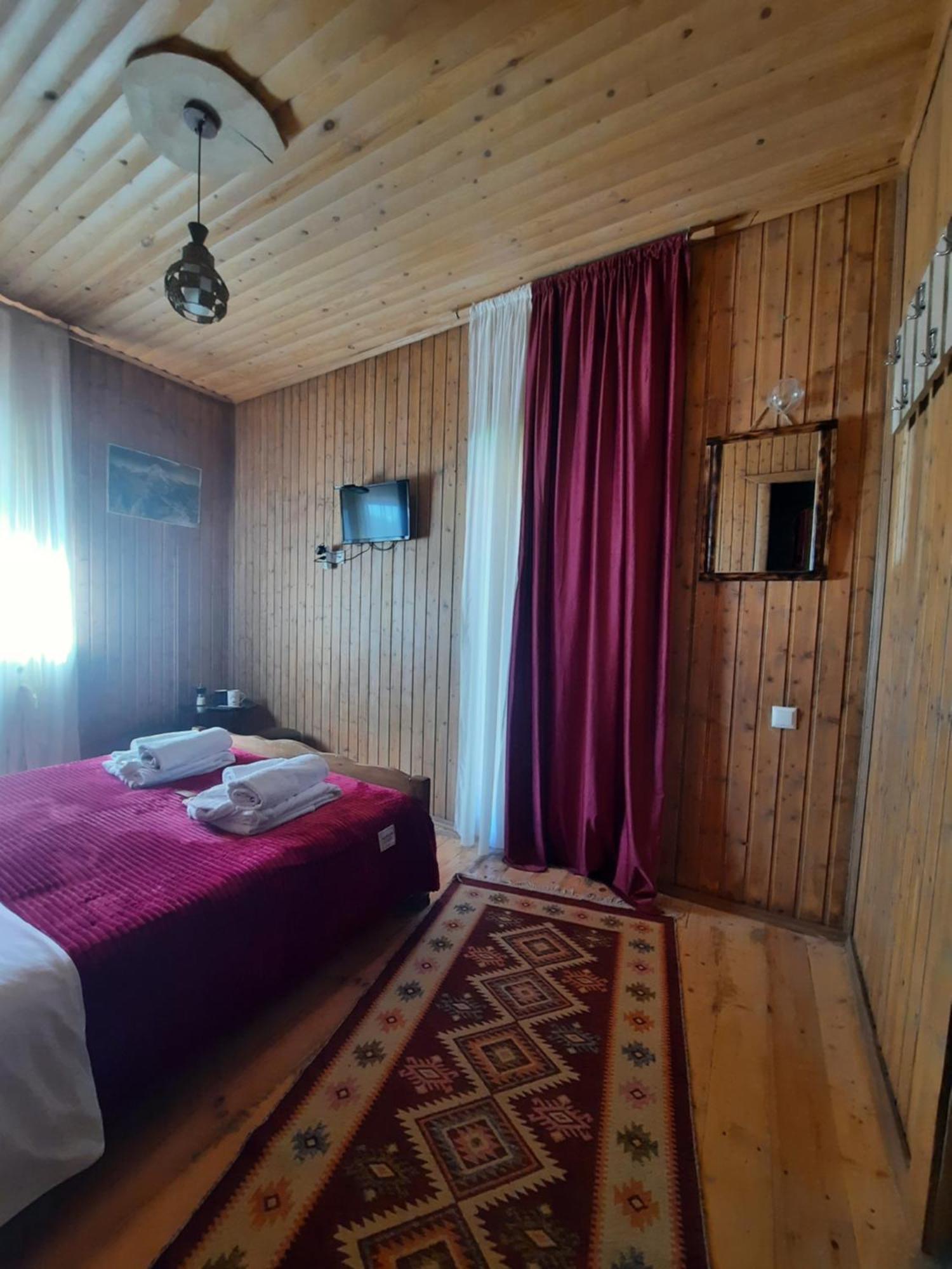 Bana Hotel Kazbegi Exterior foto