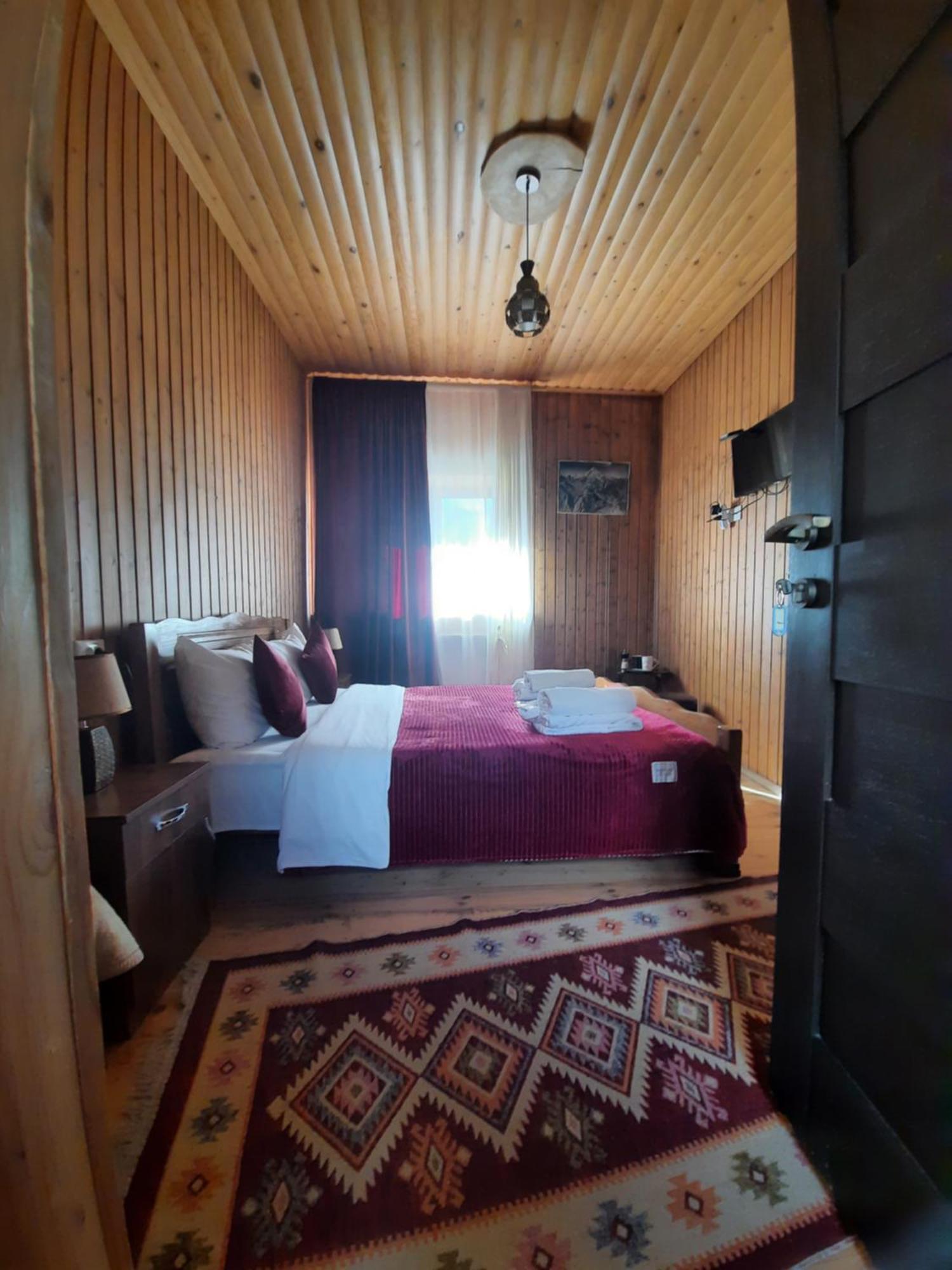 Bana Hotel Kazbegi Exterior foto
